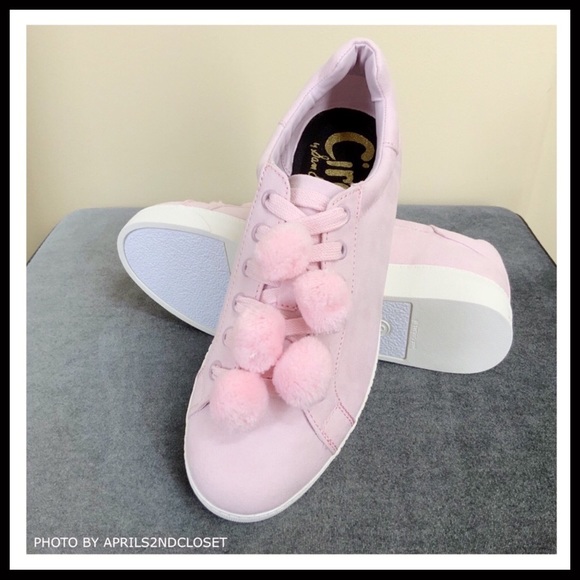 SAM EDELMAN PINK VEGAN SUEDE POM POM SNEAKERS A3C - Picture 5 of 8